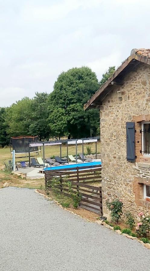 Sharecroppers Cottage With Swimming Pool Pageas Luaran gambar
